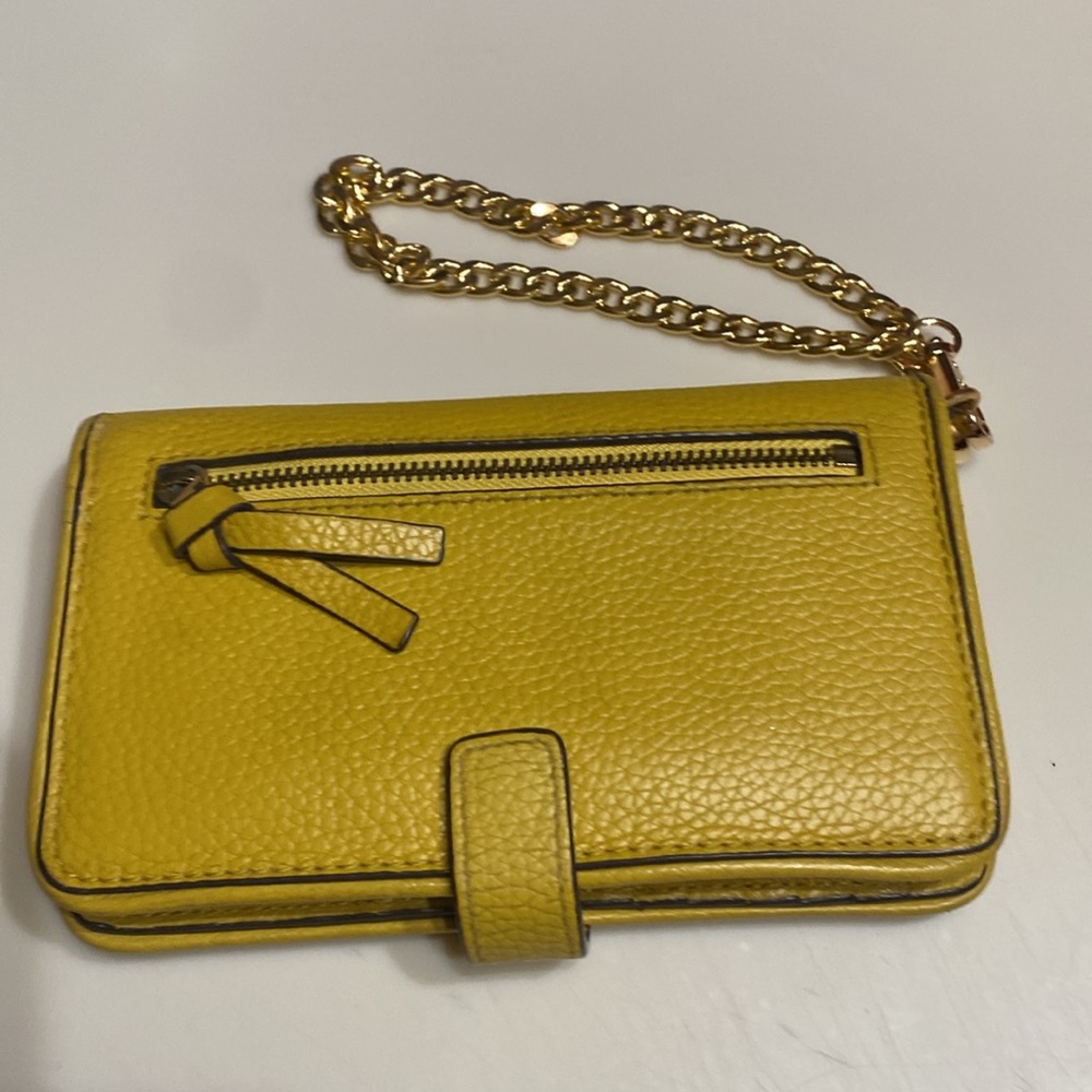 TORY BURCH RARE YELLOW WRISTLET WALLET EUC - Picture 4 of 6